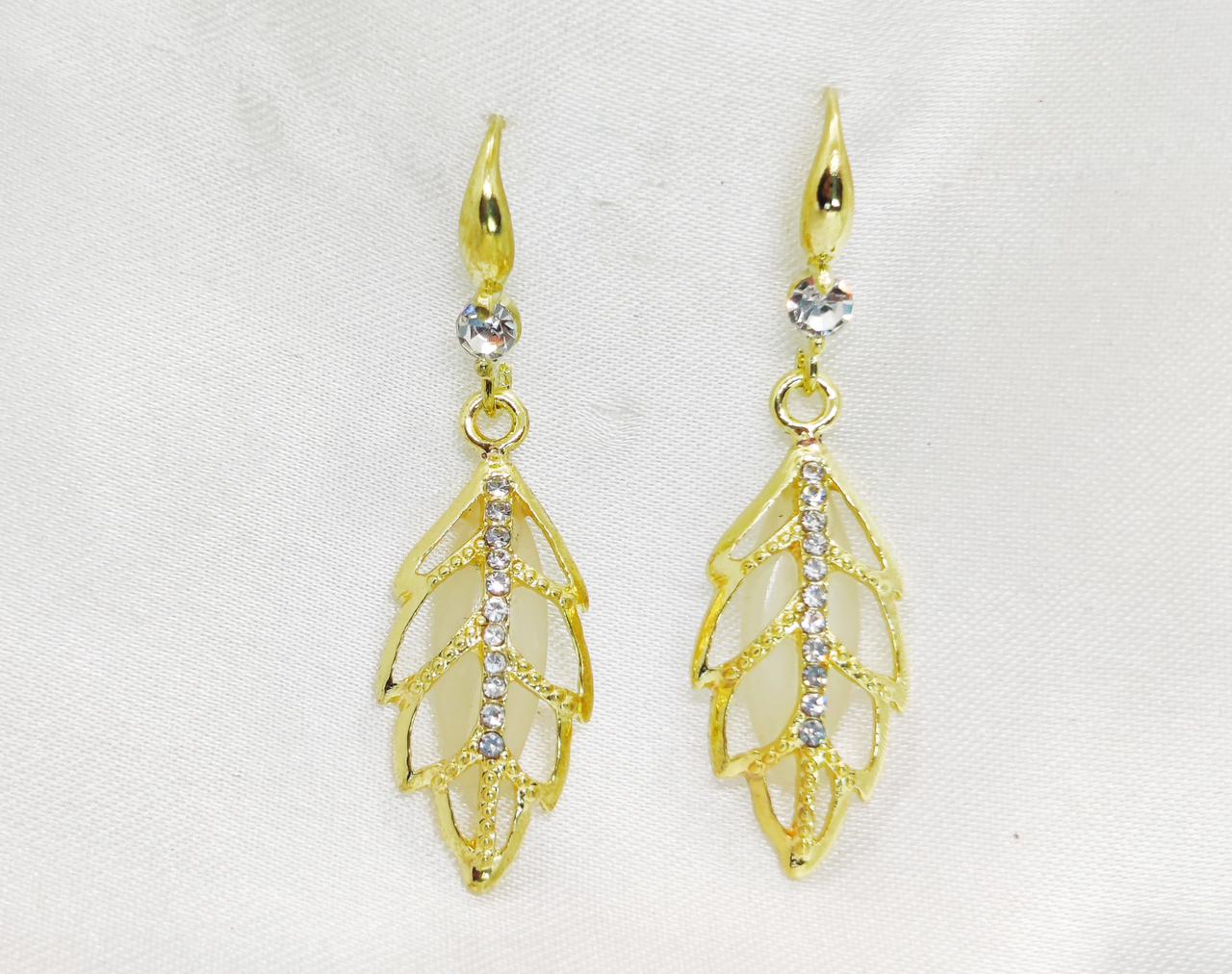 Radiant Golden Leaf Earrings With Crystal Detailing Modern Twist For Women Jewelry